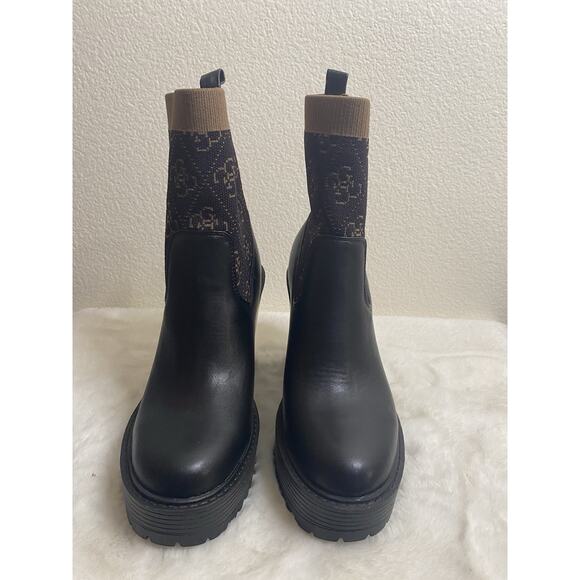Guess Ankle Boots Womens Signature Size 6 - Picture 2 of 8